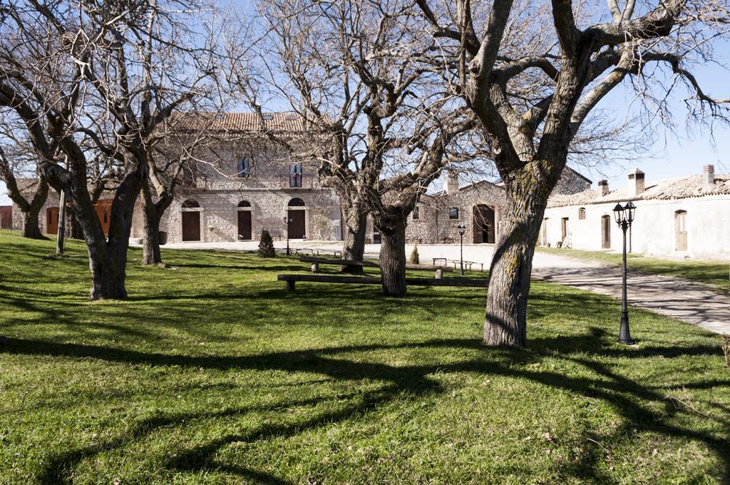 Masseria Salecchia Bovino Bagian luar foto